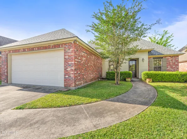 103 Beaufort Cir, Youngsville, LA 70592