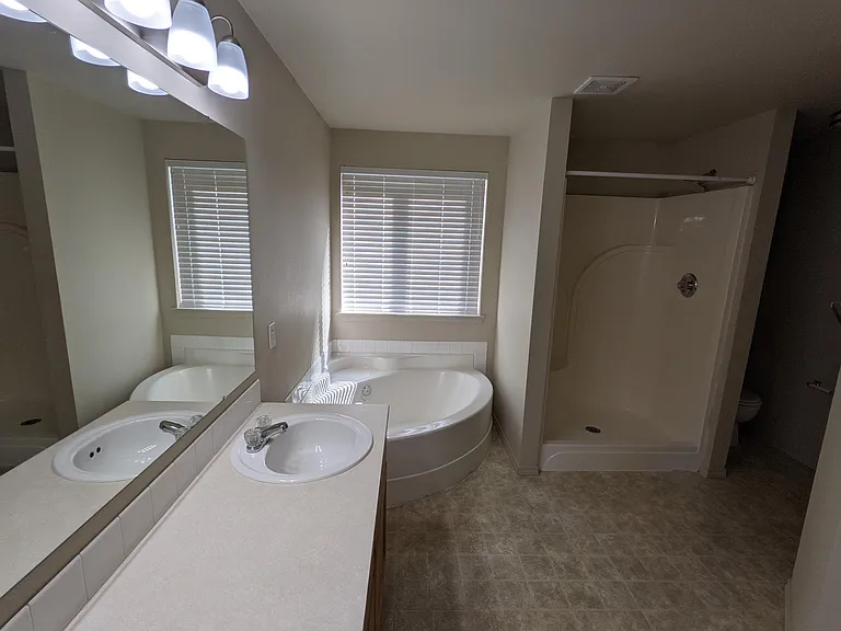 14617 SE 188th Way — Photo 14