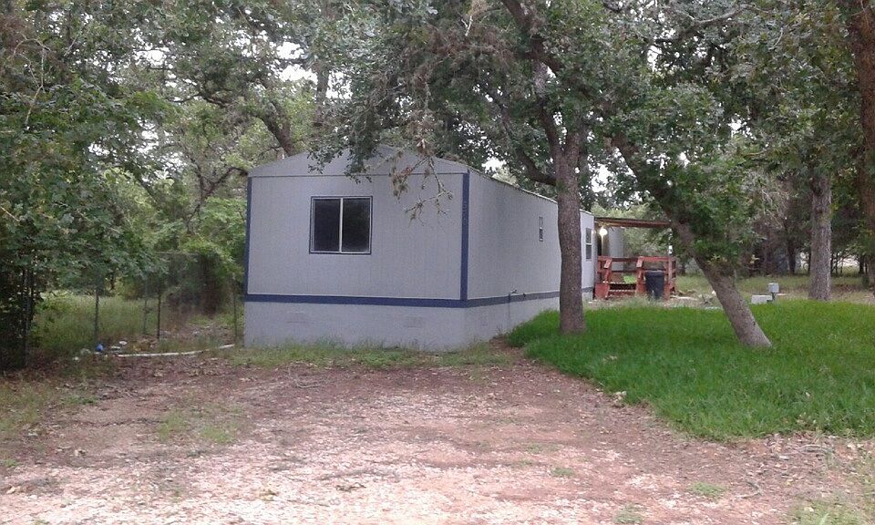 2nd image of 570 Burr Oak Ln