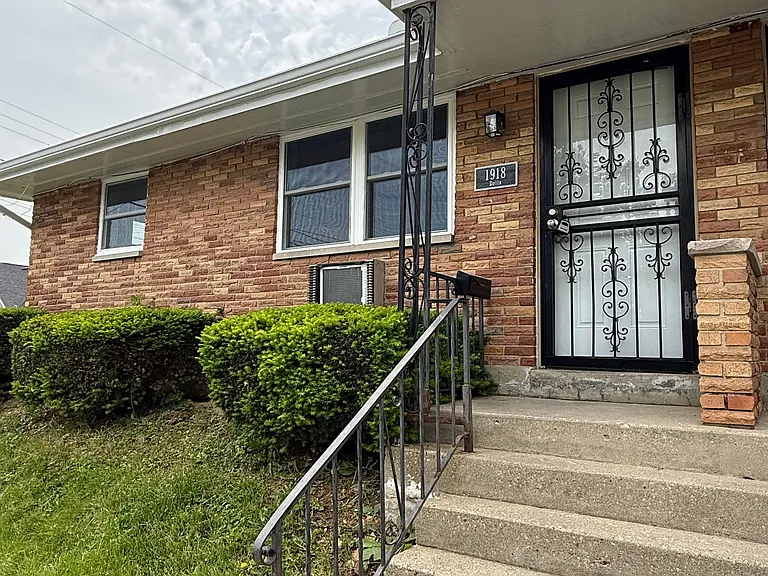 1918 Della Dr #MAIN — Photo 14