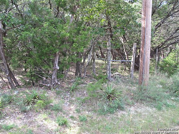 5th image of 27063 Kent Oaks Dr
