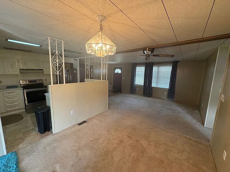 1018 Southland Dr — Photo 16