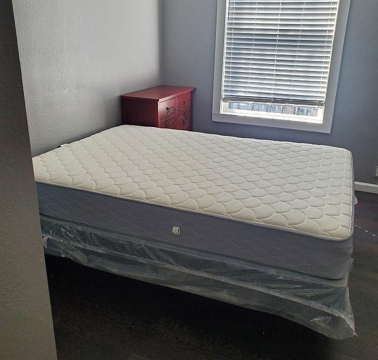 2nd image of 338 Grand Ave