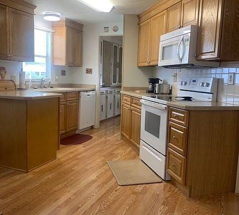 3rd image of 349 Beaver Creek St #349A