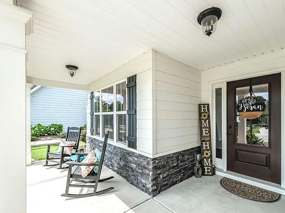 4th image of 330 Brookstone Dr