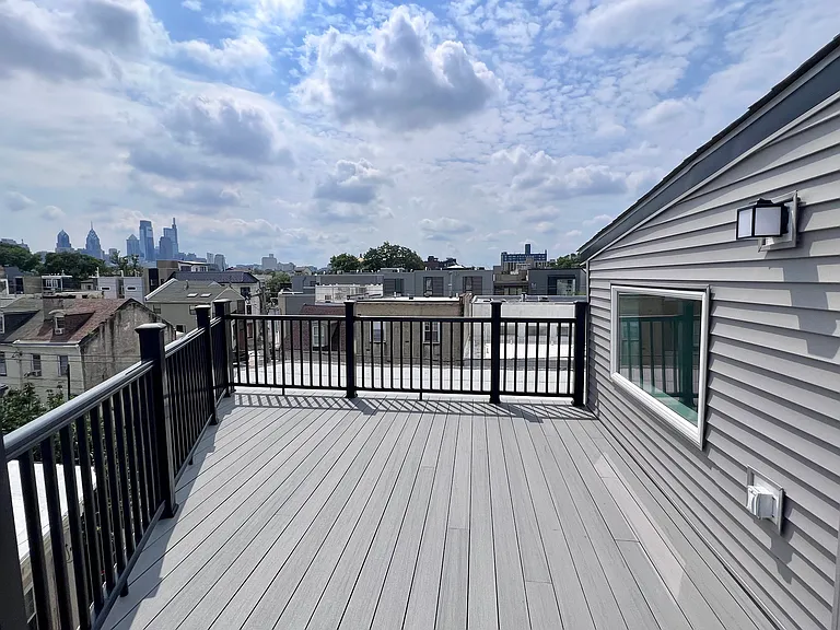 1009 N 4th St #3 — Photo 15