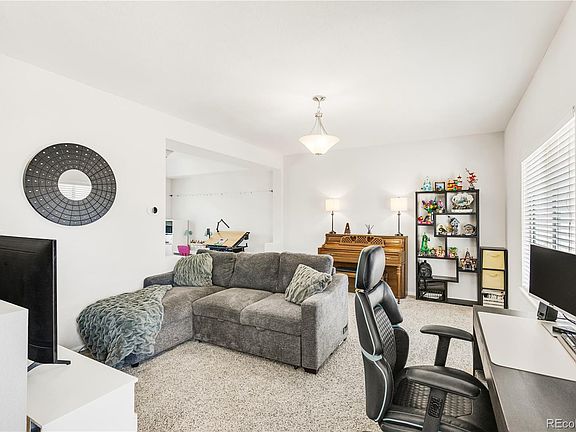 5th image of 793 S 22nd Avenue