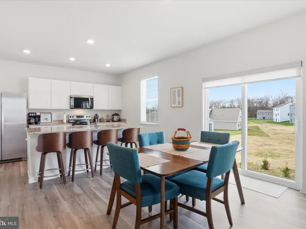 183 Riderwood Way, Shepherdstown, WV 25443