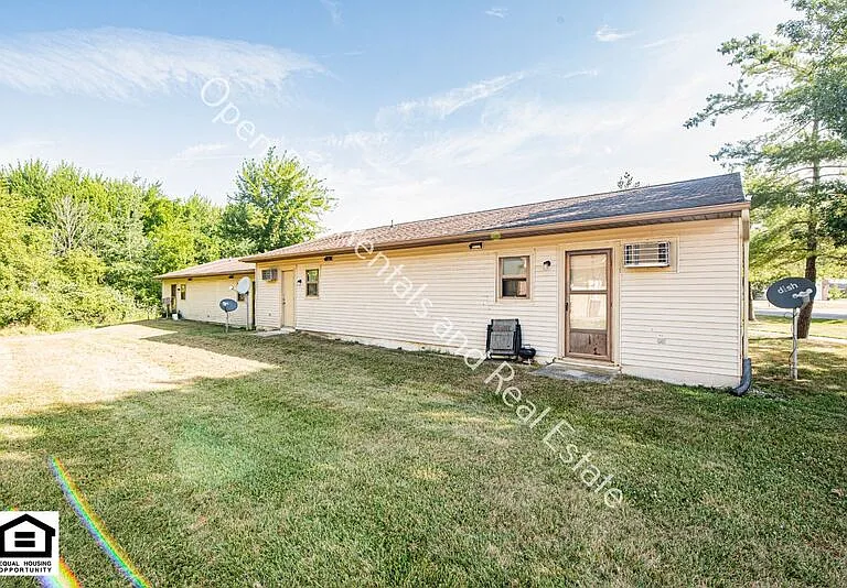 303 Autumn Hills Dr — Photo 12