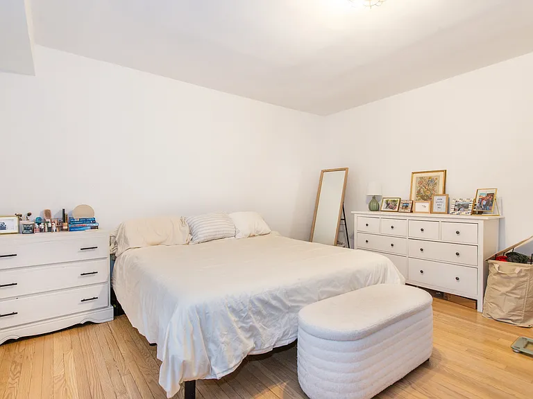 378 Claremont Ave #1 — Photo 10