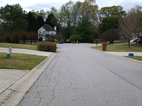 5th image of 4105 Mark Todd Ct