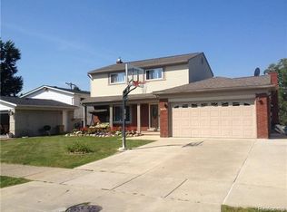 731 Sherbourne Dr, Dearborn Heights, MI 48127