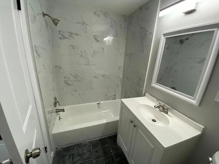 716 Lady Slipper Ct — Photo 4