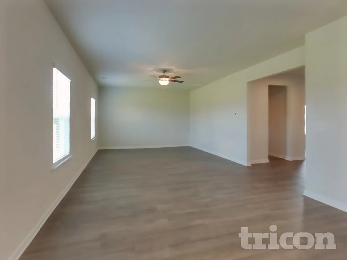 Building Photo - 1317 Deutz Dr