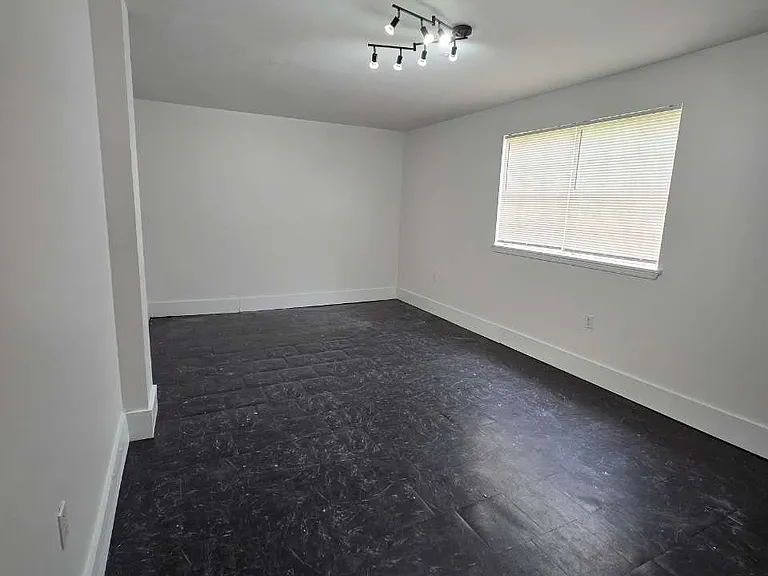 7030 Bundy Rd #7030 — Photo 5