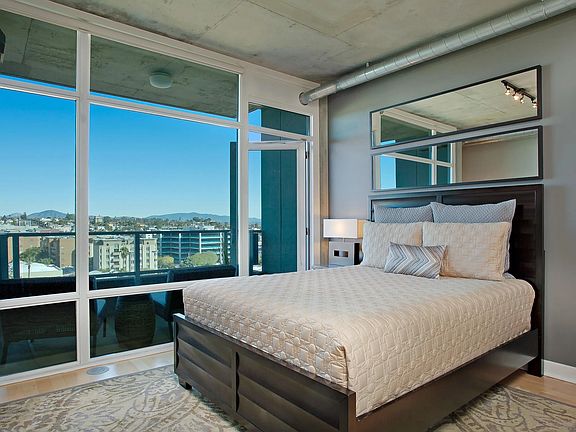 4th image of 1080 Park Blvd Unit 809