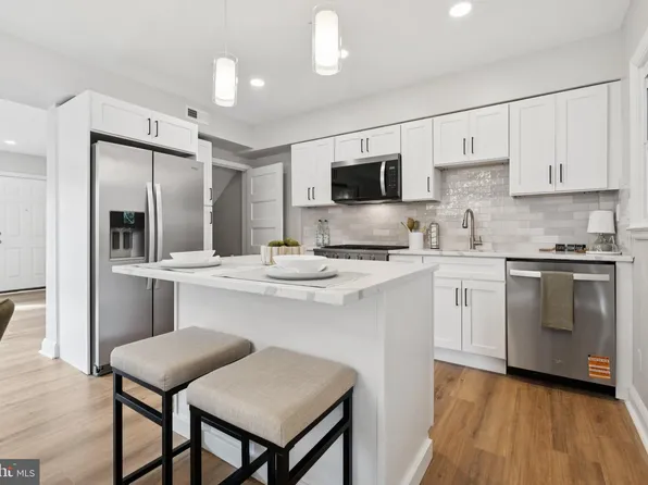 1014 Upnor Rd, Baltimore, MD 21212