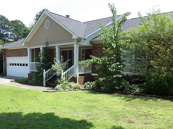 2nd image of 118 Lamirda Ct