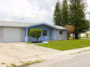 3151 Wellington Dr, Holiday, FL 34691