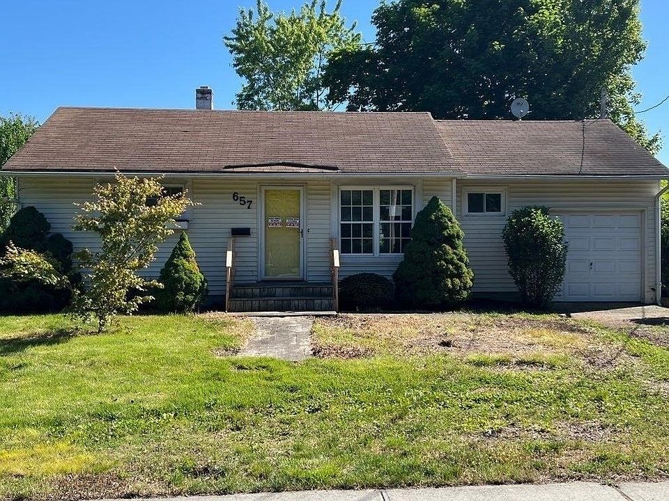 657 Montauk Highway, Oakdale, NY 11769 Zillow