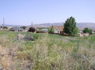 22404 Mariposa Rd, Tehachapi, CA 93561