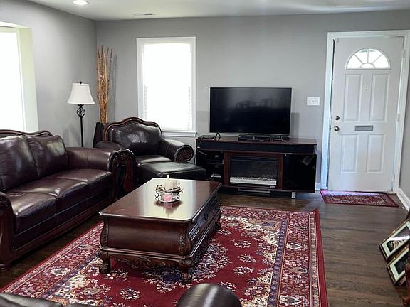 5th image of 1217 Cochran Ave