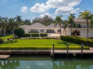 431 Arvida Pkwy, Coral Gables, FL 33156