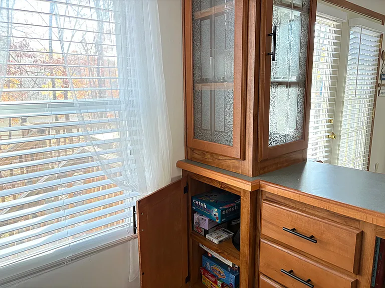 58 Forest Ct — Photo 10