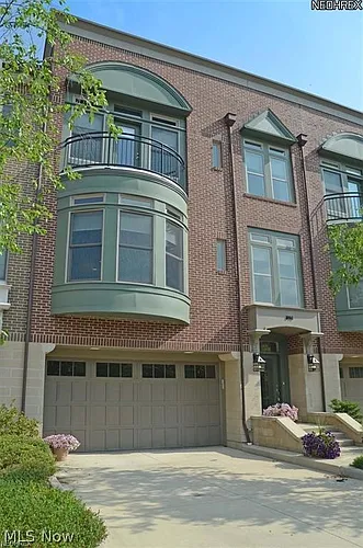 314 Halstead Ln Photo 1