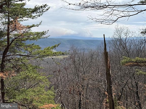 4th image of Deer Run Rd