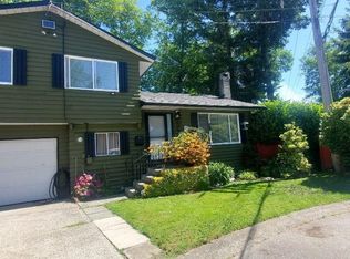 14083 66th Ave, Surrey, BC V3W 2B2