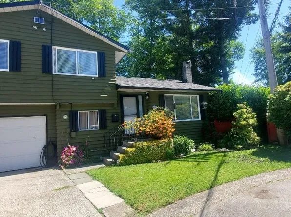14083 66th Ave, Surrey, BC V3W 2B2
