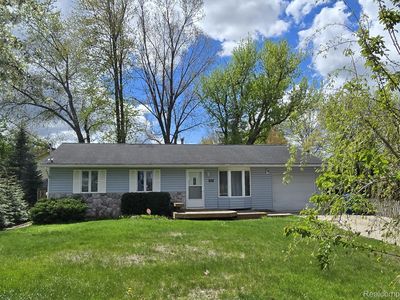 1855 Luneta Ct, Commerce Township, MI, 48382