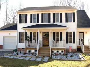 15743 Pypers Pointe Dr, Chesterfield, VA 23838