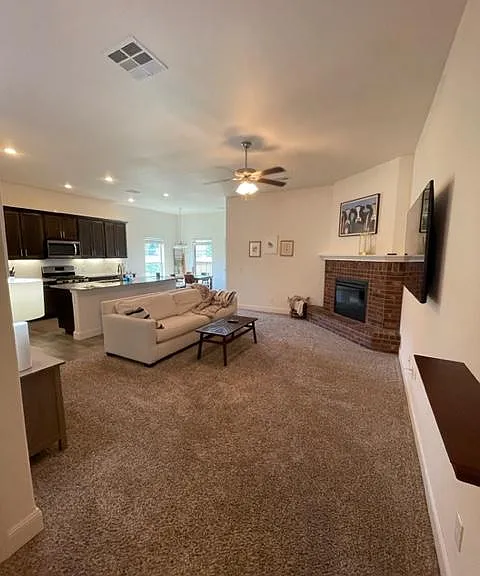 3408 Madison Rhian Ave — Photo 3
