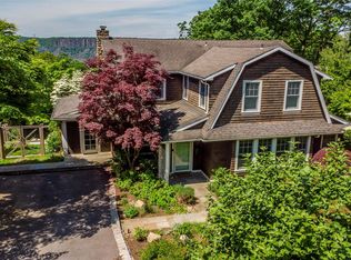 17 Circle Dr, Hastings On Hudson, NY 10706