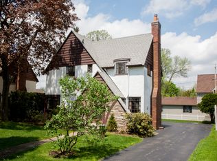 266 Avalon Dr, Rochester, NY 14618