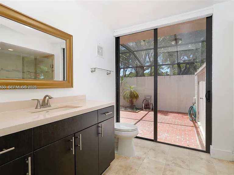 8124 SW 87th Ter — Photo 22
