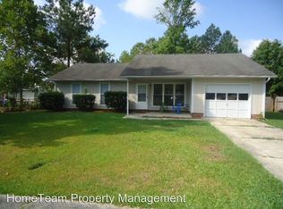 703 Christopher Ct, Jacksonville, NC 28546