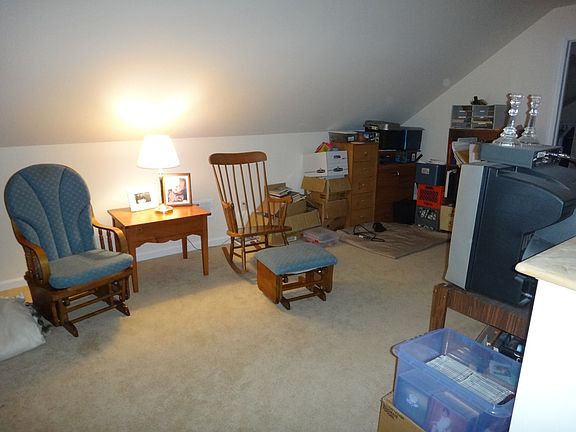 Finished attic/mstr suite