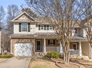 431 Red Coat Ln, Woodstock, GA 30188