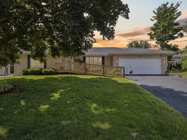 6263 Denwood Dr, Rockford, IL 61114