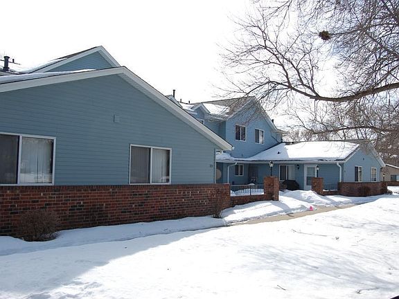 3rd image of 189 96th Ln NE