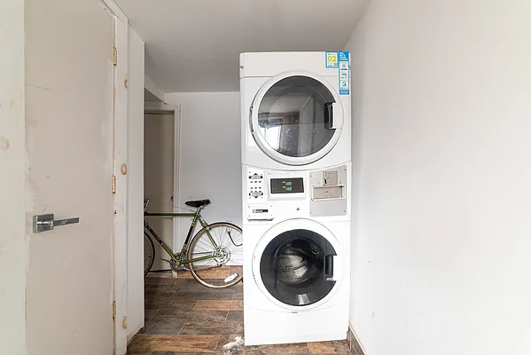 Rented by Jankos Group LLC | media 15