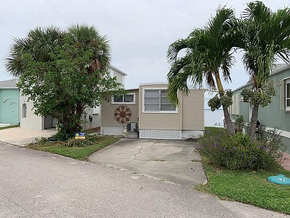 4th image of 151 Nettles Blvd