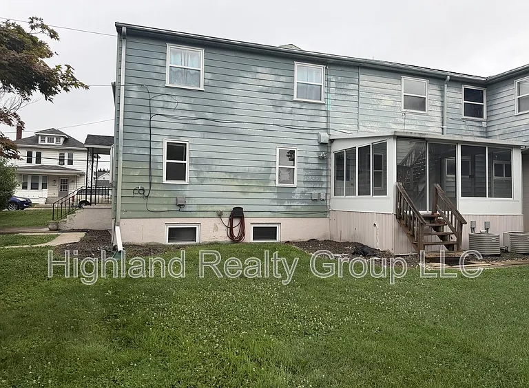 1082 Chambers St #1 — Photo 2
