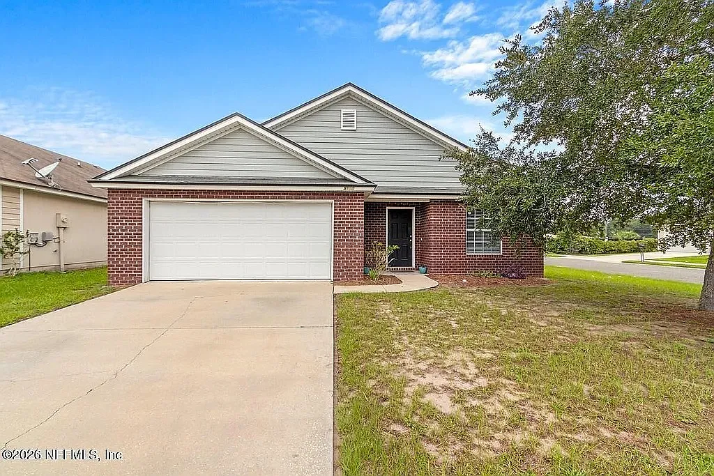 4 bed, 1850 sqft, $2,250 — Photo 1