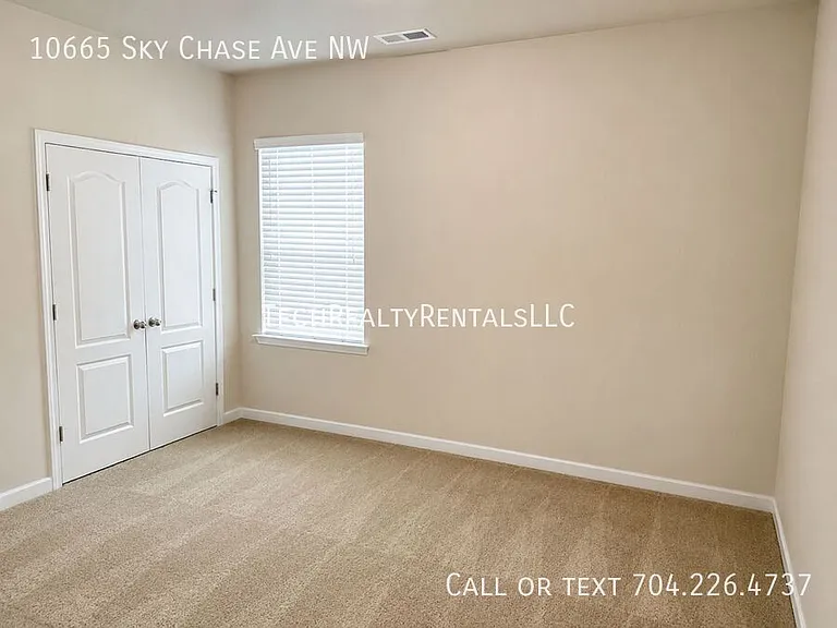 10665 Sky Chase Ave NW — Photo 18