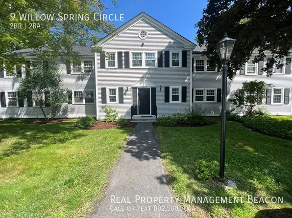 9 Willow Spring Cir, Hanover, NH 03755