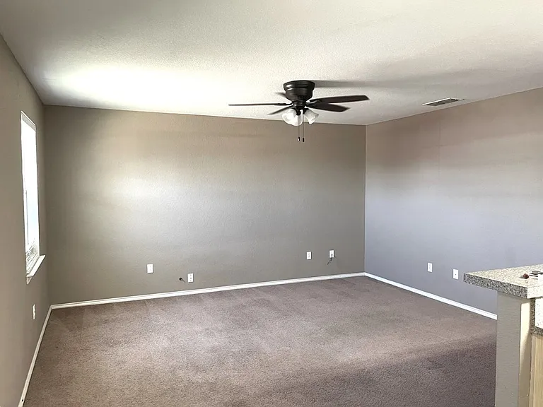 311 Overton Ave — Photo 4